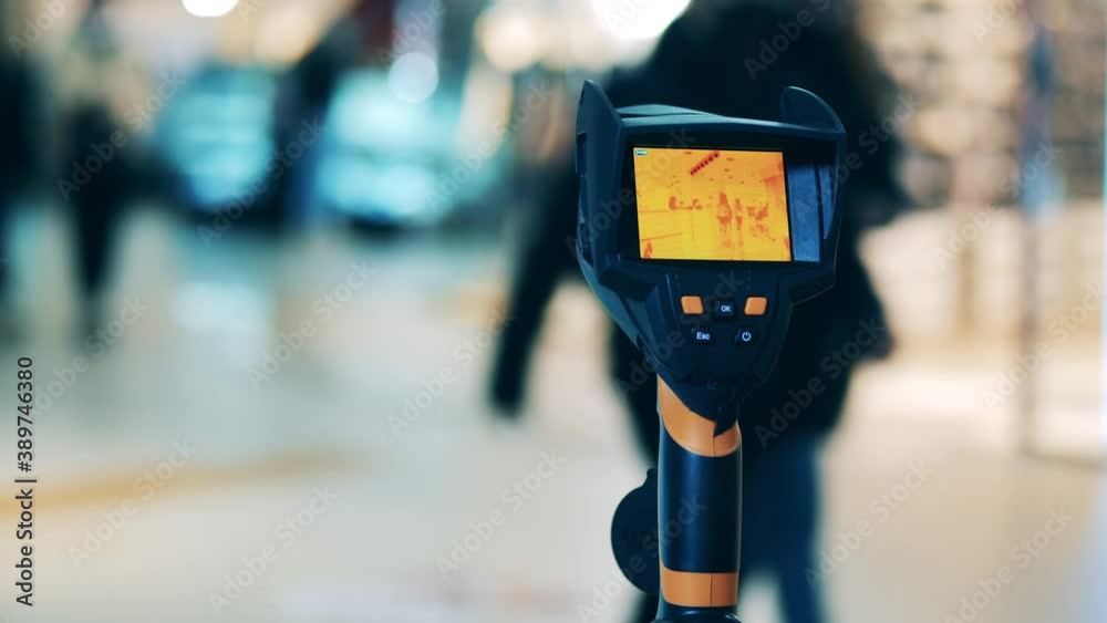 Infrared camera is scanning people's temperature Infrared camera is scanning people's temperature