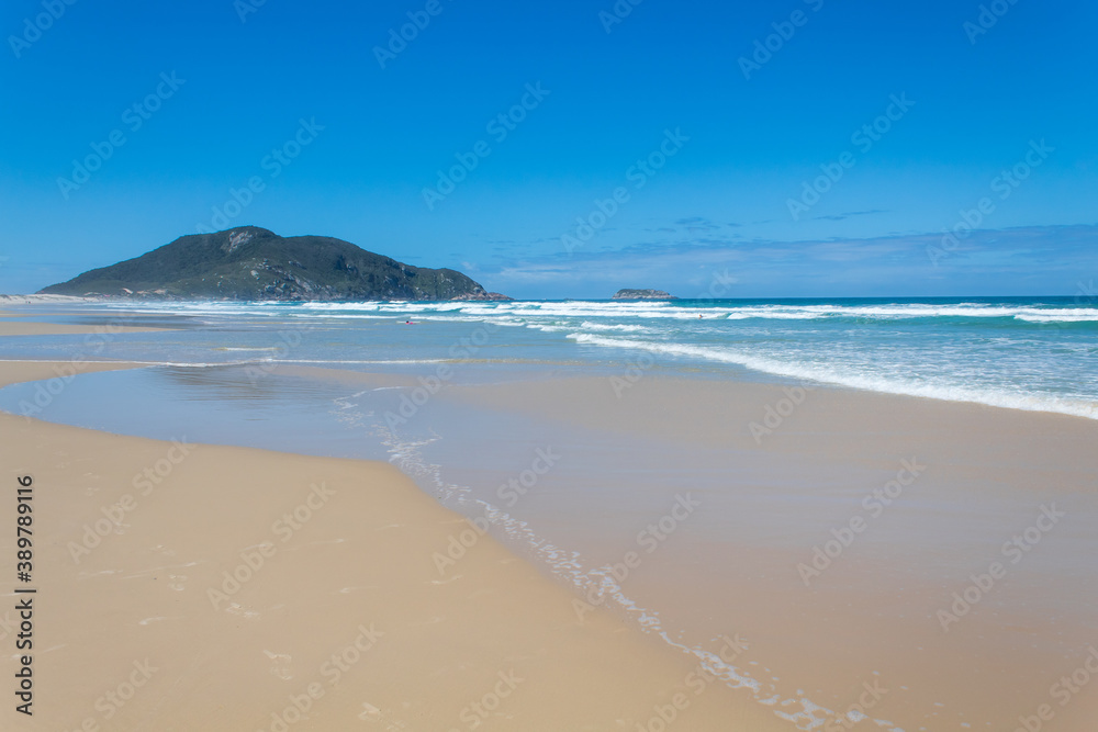 dia de sol na Praia do Santinho, Florianópolis, praia tropical, Santa Catarina, Brasil, florianopolis, dia de sol na Praia do Santinho, Florianópolis, praia tropical, Santa Catarina, Brasil, florianopolis,