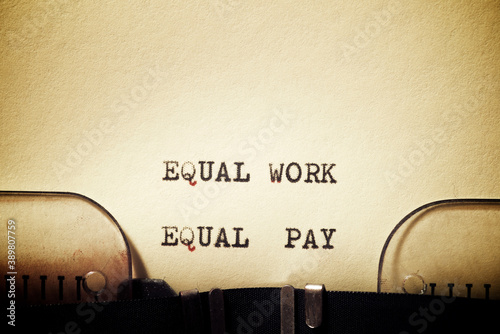 Принти на полотні Equal work equal pay