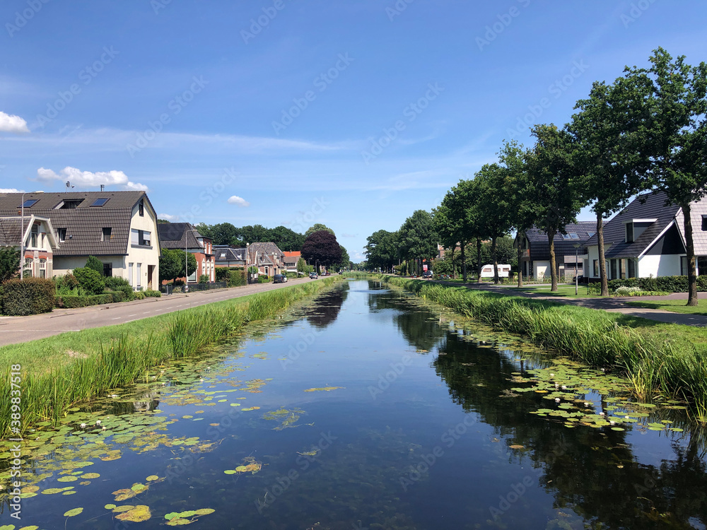 Obraz premium Canal in Dedemsvaart