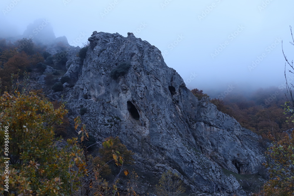 Castilla León. León. Cistierna. Cueva del Elefante.