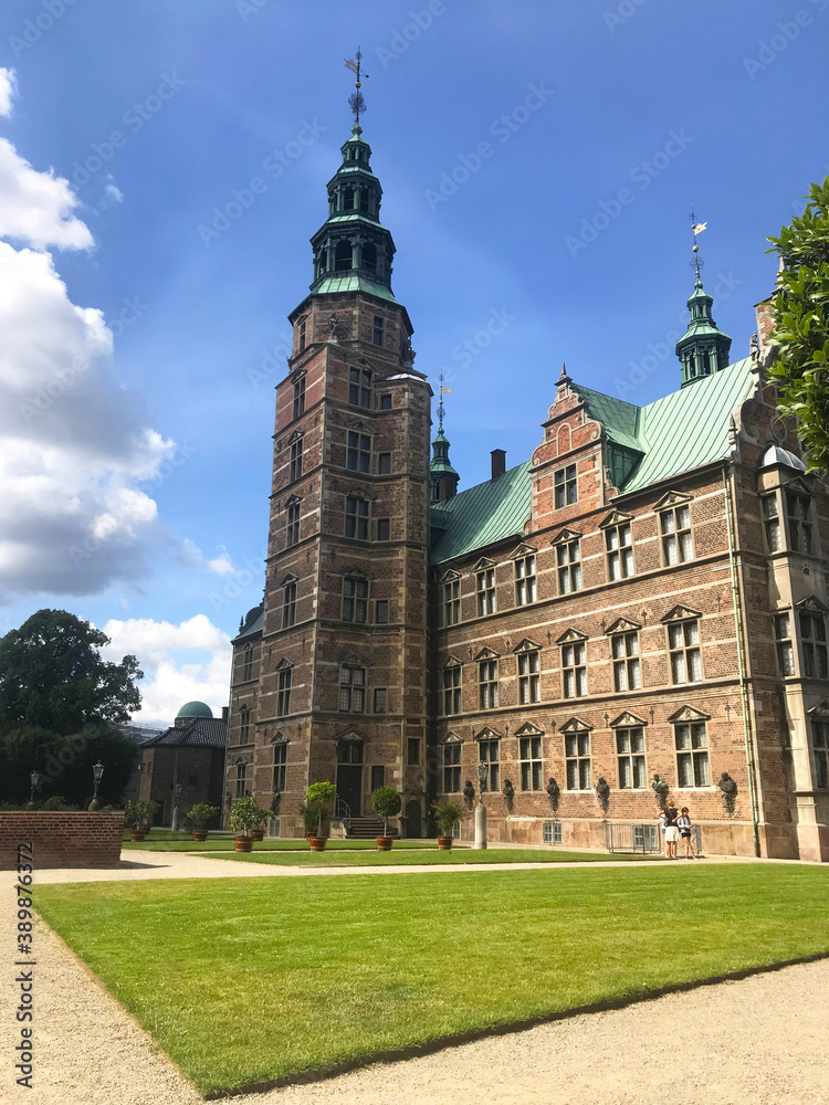 Obraz premium Rosenberg Castle at Kongens Have in Copenhagen, Denmark