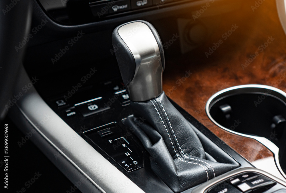 Automatic transmission in a modern car