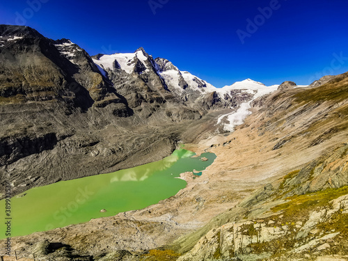 Stausee Margaritze auf der Kaiser Franz Josefs Höhe photo