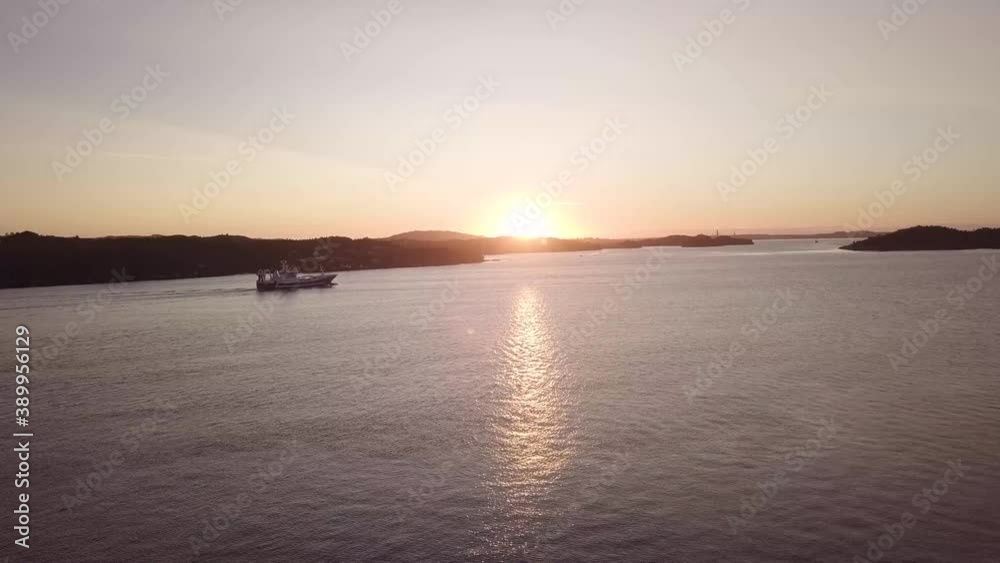 Boat on the ocean during sunset, Norway, boat, sunset Boat on the ocean during sunset, Norway, boat, sunset