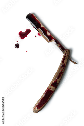 Cuadro en lienzo Bloody straight razor isolated on white background.