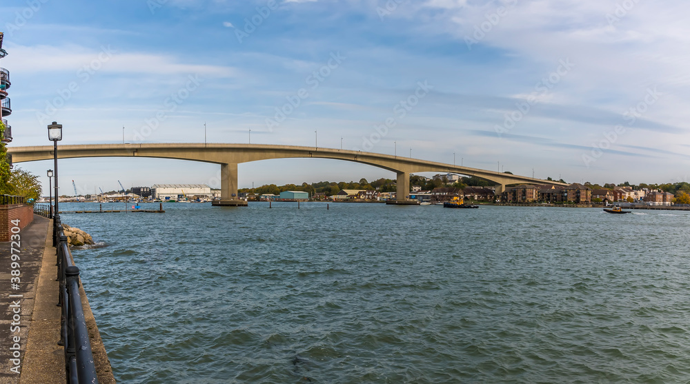 A view down the River Itchen to the Itchen Bridge in Southampton, UK in Autumn