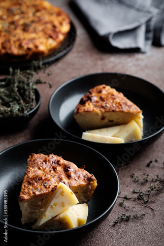 Cabbage pie with cheese