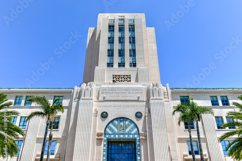 Foto San Diego County Clerk's Office