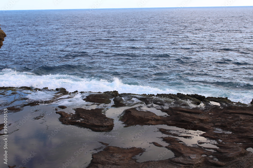 Naklejka premium edge of an island