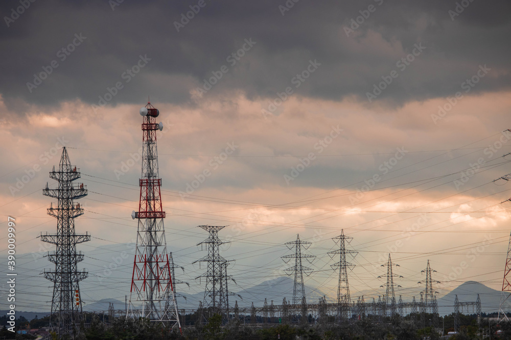 電線 空 電線 空