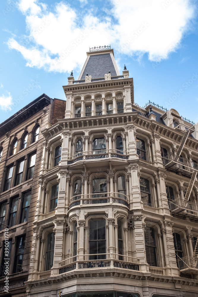 Fototapeta premium Buildings in the city