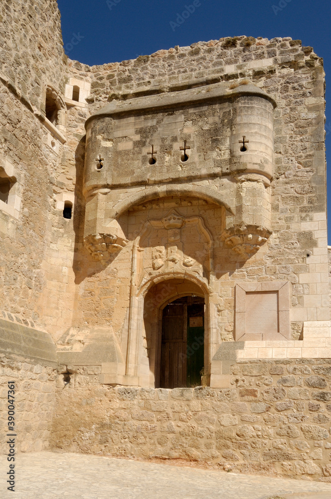 Garcimunoz, castle, Cuenca, province, Spain, old, walls, tower, medieval, garcimuñoz