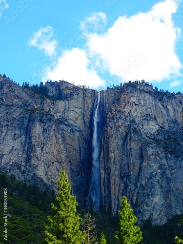 North America, United States, California, Yosemite National Park, Yosemite Falls © Giban