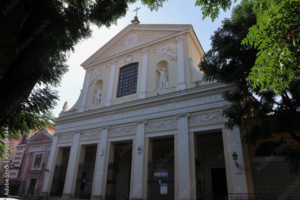 Caserta – Scorcio del Duomo di San Michele Arcangelo