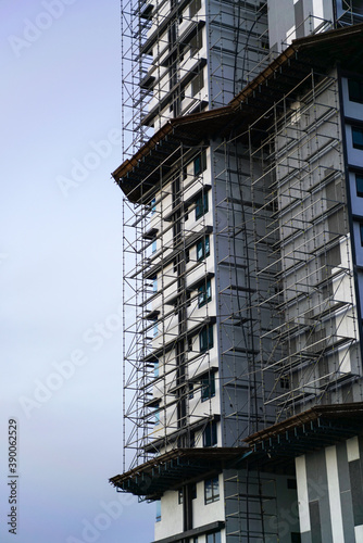 Construction scaffolding stagging on a underprogress apartment