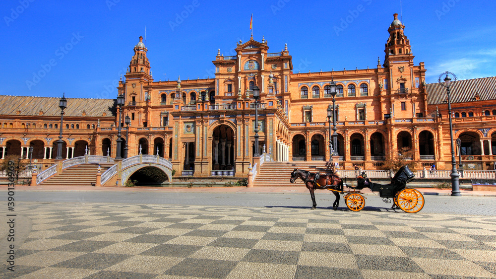Obraz premium Europe - Spain - Beautiful views of the Plaza of Spain in Seville