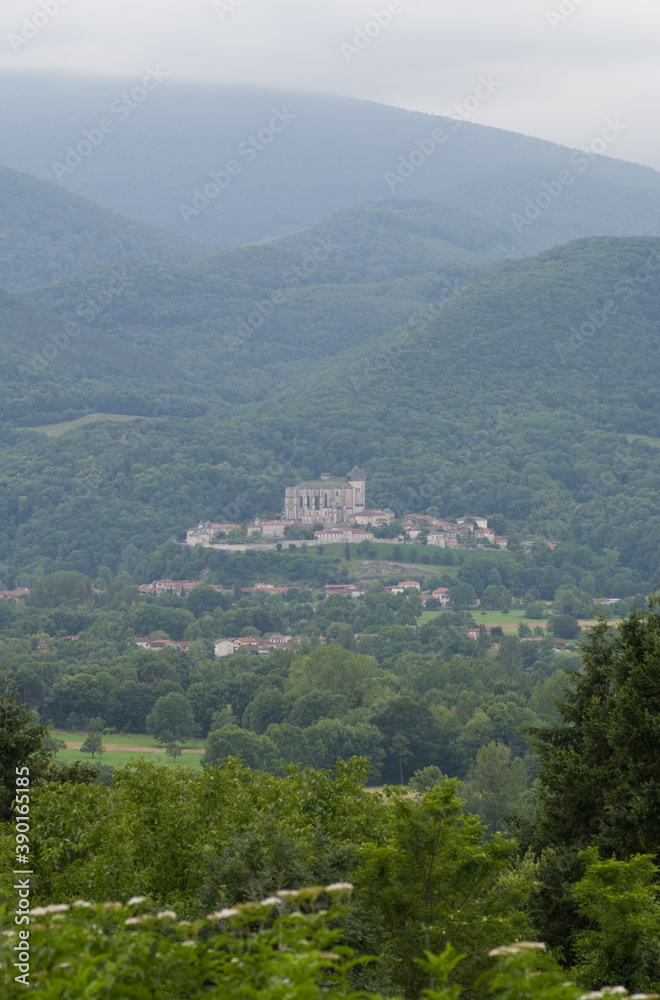 Fototapeta premium Cathédrale St Bertrand de Comminges