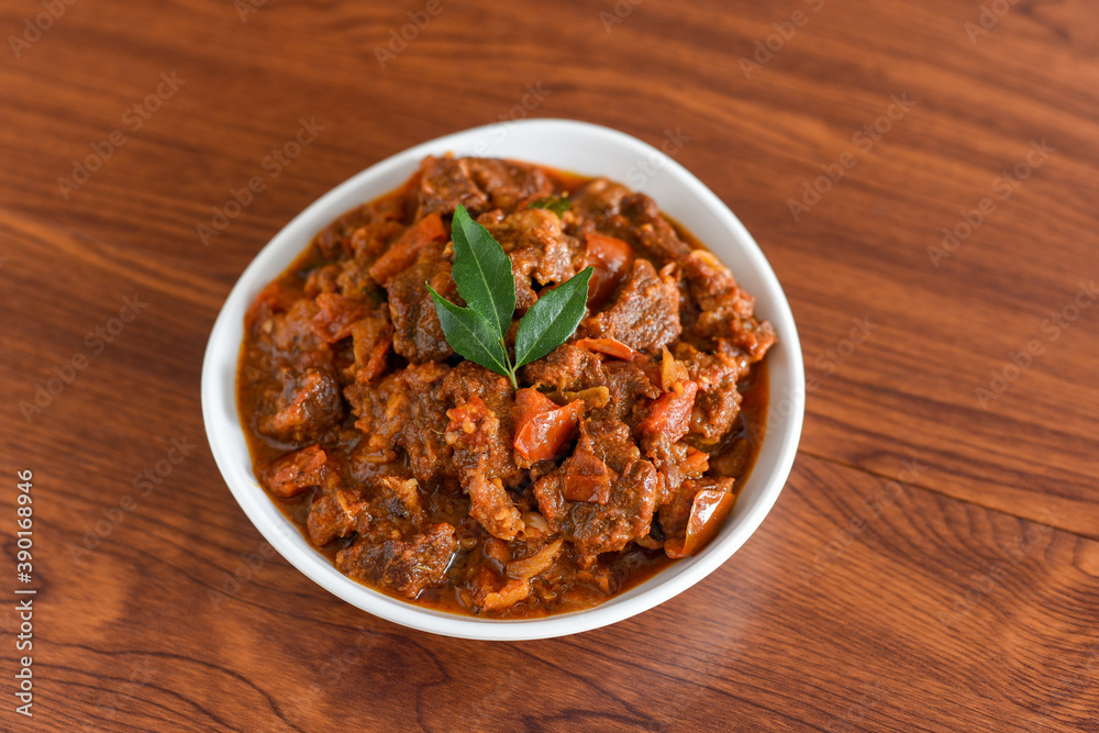 Fototapeta spicy beef curry. Goan style beef vindaloo. Traditional ...