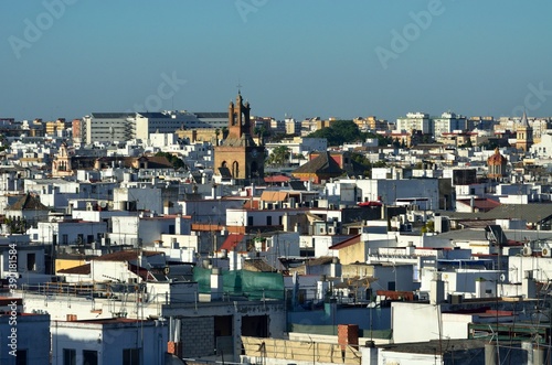 Casco antiguo de Sevilla al atardecer © BestTravelPhoto