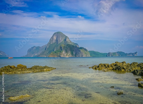 Bacuit Bay in El Nido, Palawan, Philippipnes