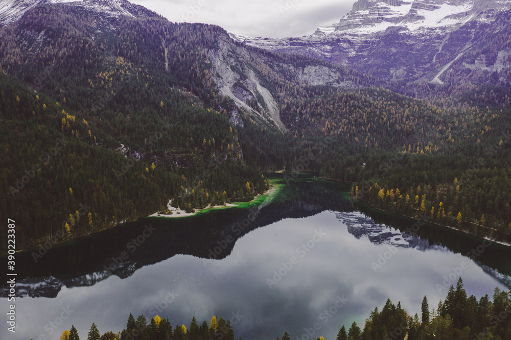 Fototapeta premium Lago di tovel