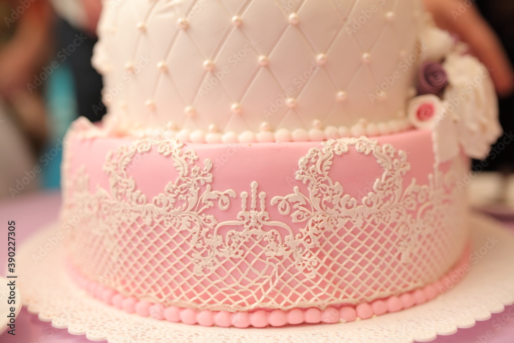 wedding cake with pink roses wedding cake with pink roses