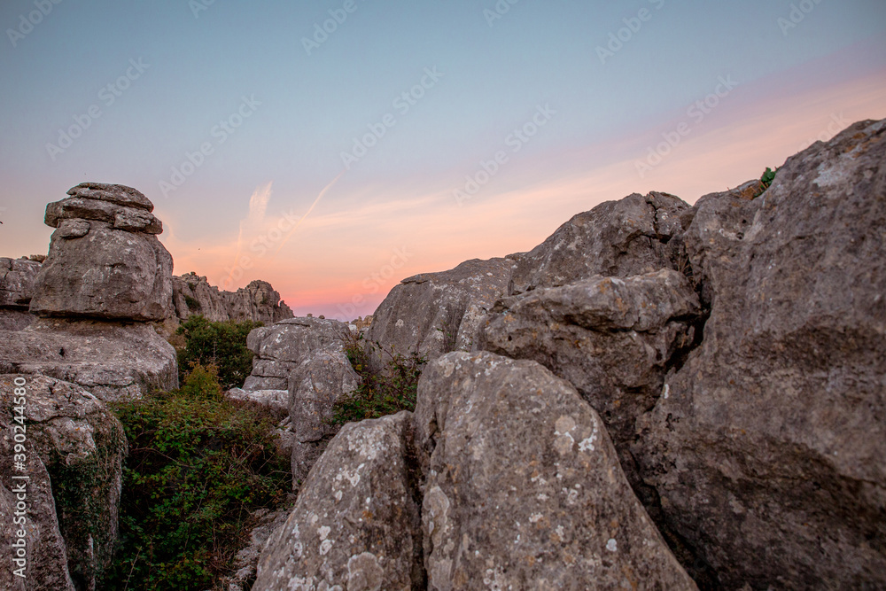 Amanecer en el Torcal de Antequera, Málaga. Amanecer en el Torcal de Antequera, Málaga.
