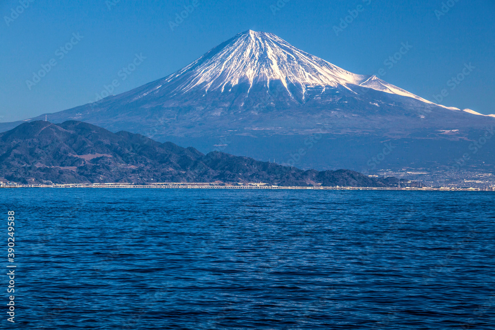 三保の松原からの富士山
