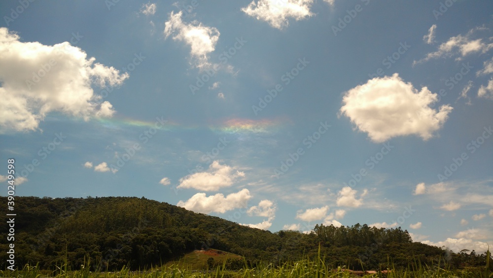 Nuvem arco-íris 
Rainbow clouds