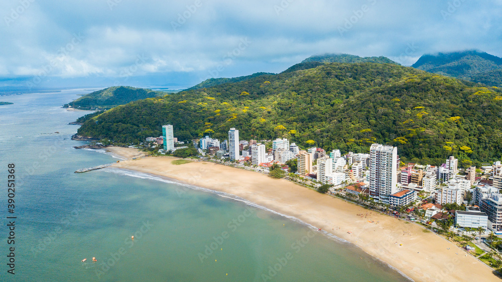 Matinhos - PR. Aerial view of Mansa beach, in Caiobá, Paraná, Brazil