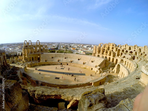 Anfiteatro romano en Tunez ,el tercero mas grande del mundo en la ciudad de Djem photo