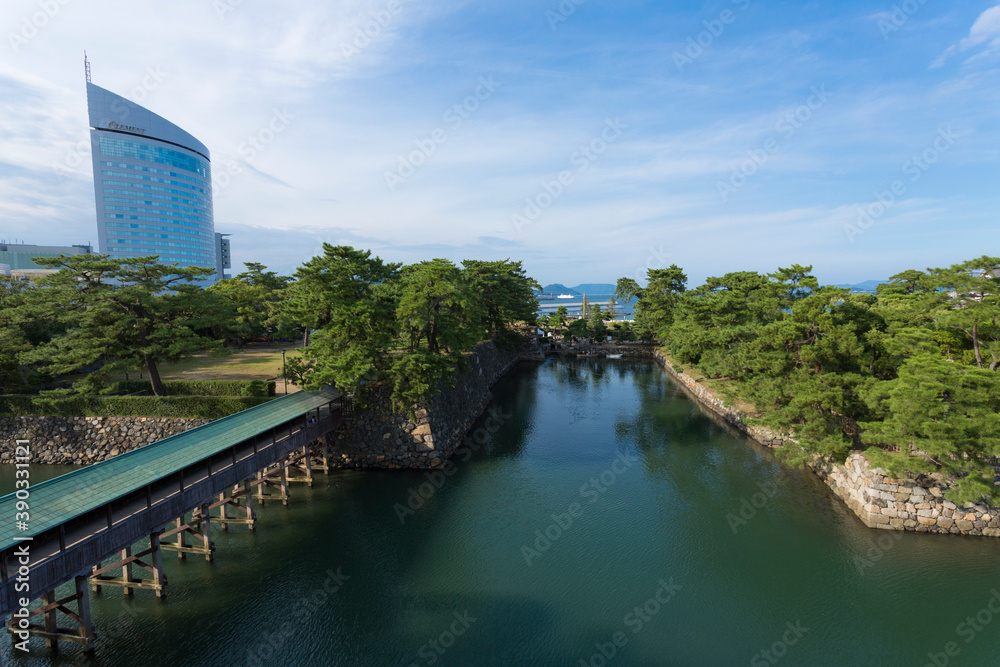 玉藻公園の内堀 玉藻公園の内堀