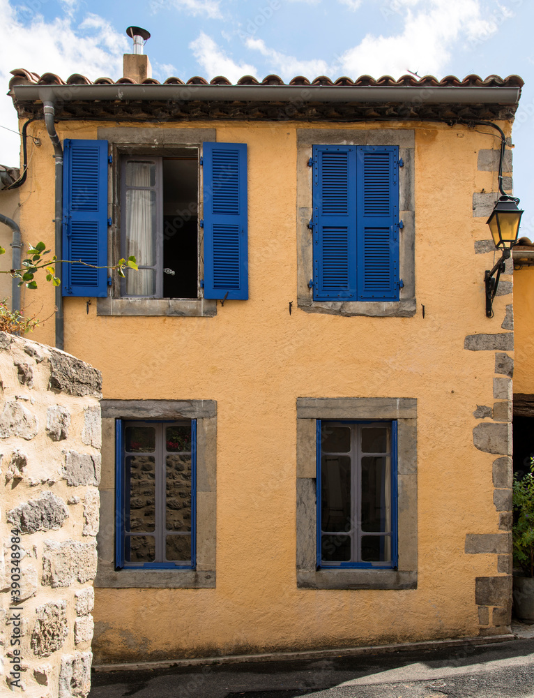 Maison traditionnelle à Lagrasse, France
