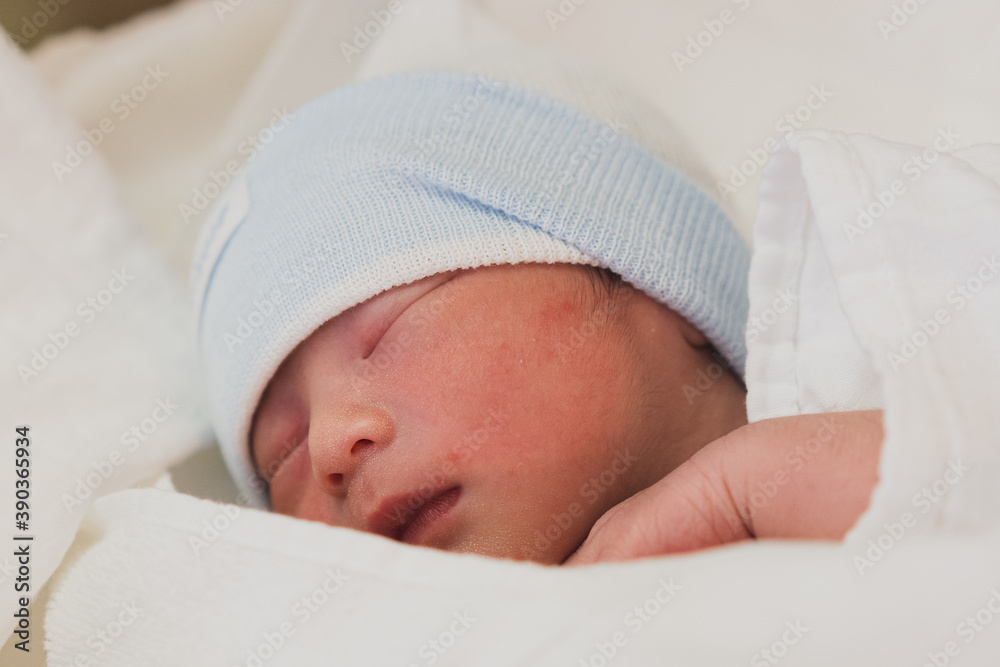 赤ちゃん 新生児 赤ちゃん 新生児