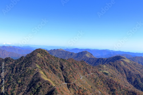 瓶ヶ森 山頂からの眺め 秋 （四国）