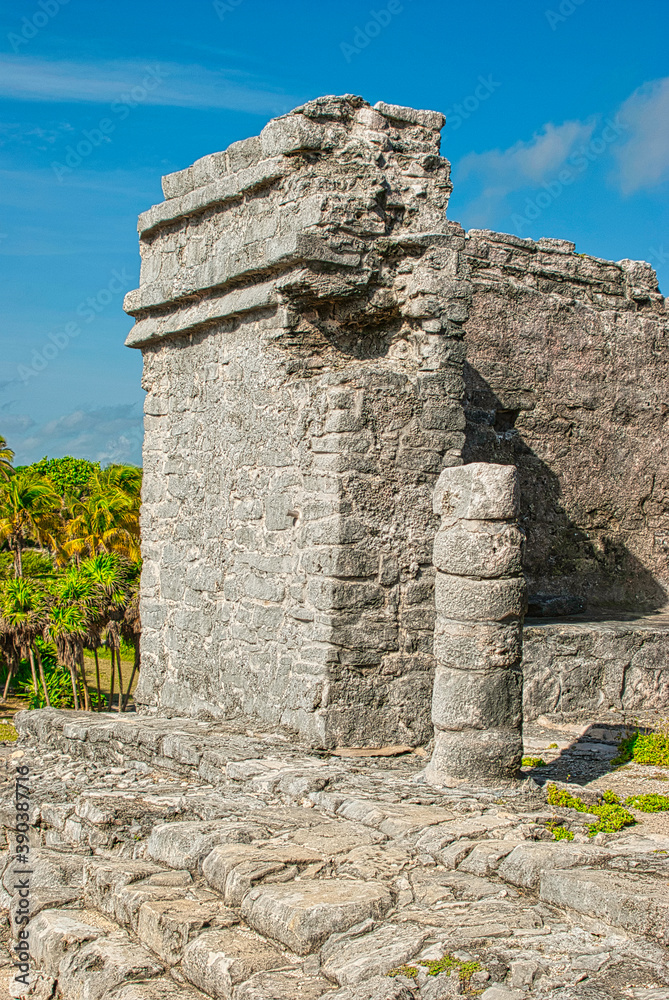 Tulum was a walled city of Mayan culture located in the state of Quintana Roo, in southeastern Mexico