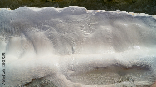 texture of Pamukkale limestone