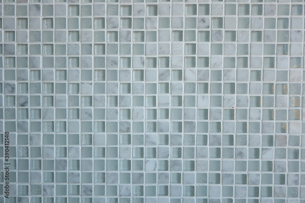テクスチャー　さわやかで透明感のあるモザイクタイル　texture of  blue clear mosaic tiles