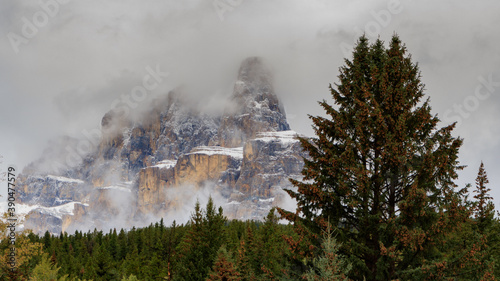 Rocky Mountains im Nebel