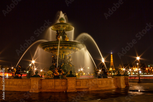 Paris fountain at night