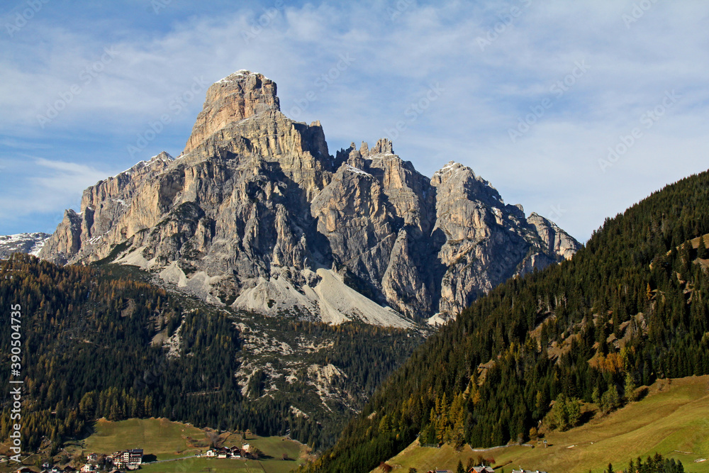 il Sassongher; Dolomiti di Val Badia, Alto Adige