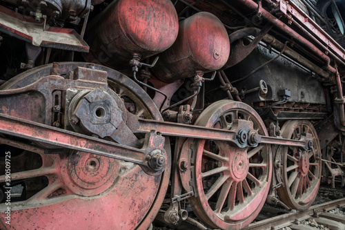 steam locomotive wheels