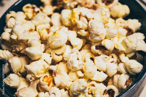 Popcorns bowl