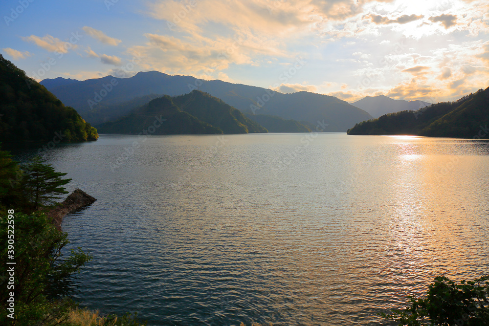 田子倉湖