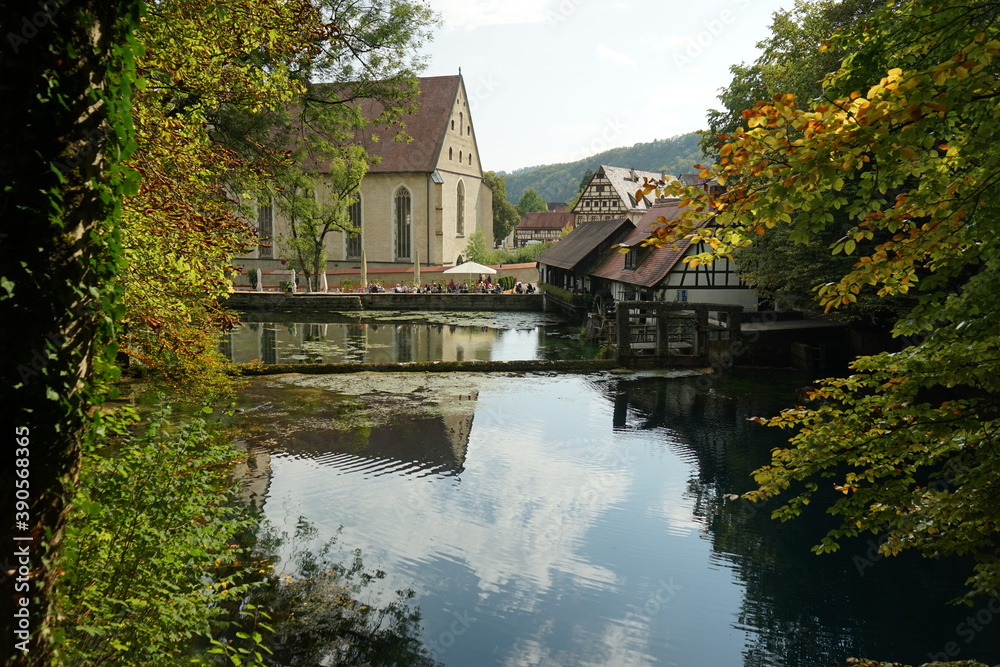 Die Klosterkirche in Blaubeuren