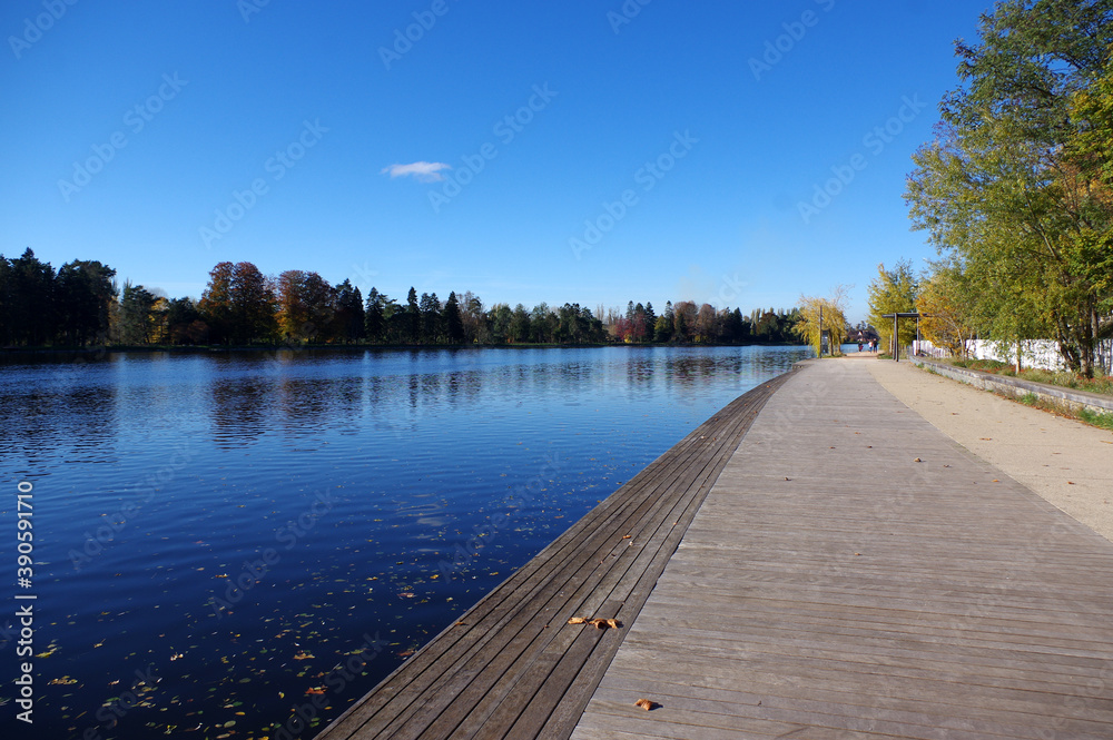 Les berges de l'Allier à Vichy
