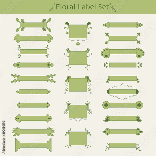 Set de 25 etiquetas florales y cintas.