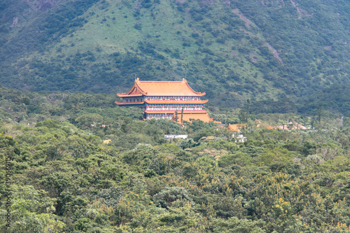 Monastère Po Lin sur l’île de Lantau à Hong Kong