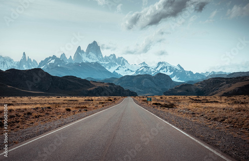 road to the mountains
